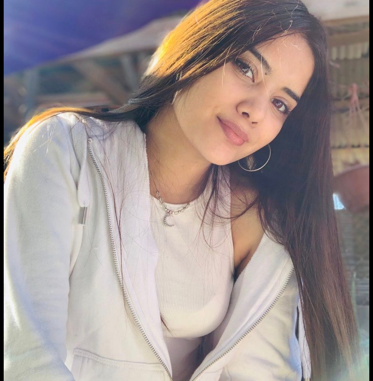 <strong>Camila R. — Santiago</strong>&nbsp;
